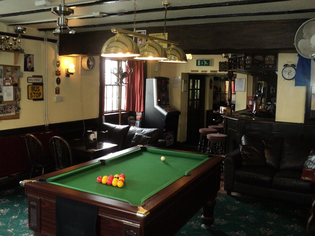 Ostler Inn Uffculme 外观 照片